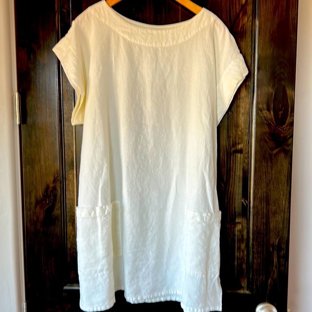 Bryn Walker white linen dress tunic top with front pockets in size Large